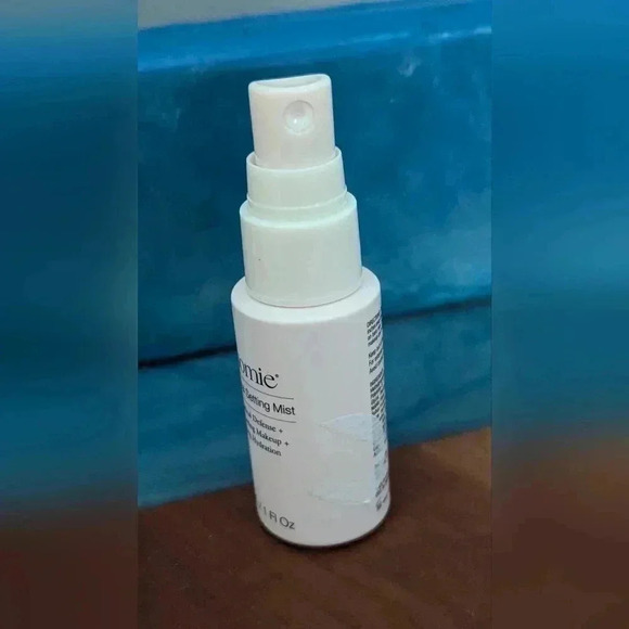 Onomie Radical Setting Mist, Make-Up Setting Spray 150ml Korean Skincare (New) - Picture 4 of 5